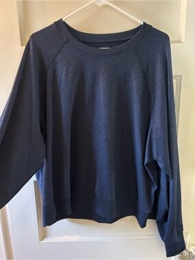 Light weight Quince sweatshirt